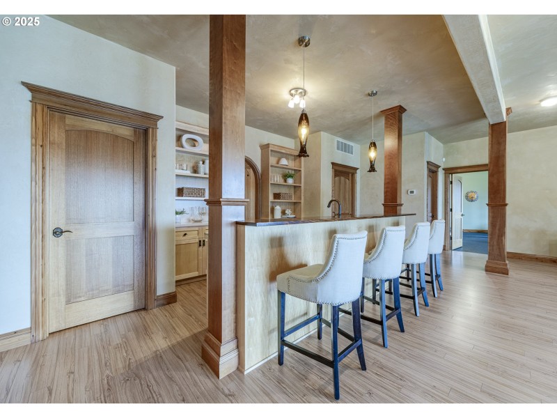 Wet Bar