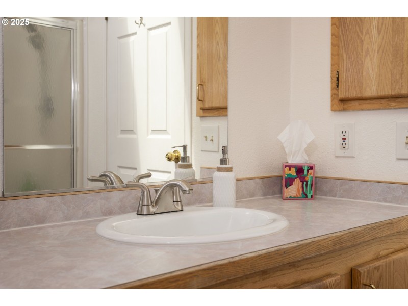 Bathroom, Attached