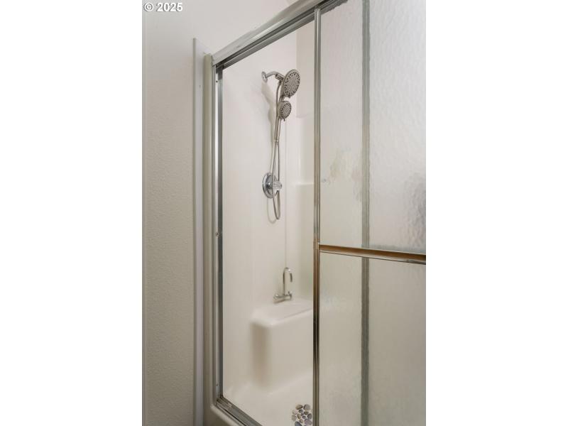 Bathroom, Attached