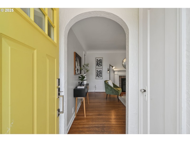 Entrance/Foyer