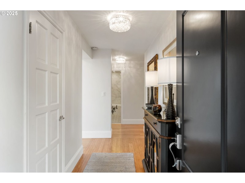 Entrance/Foyer