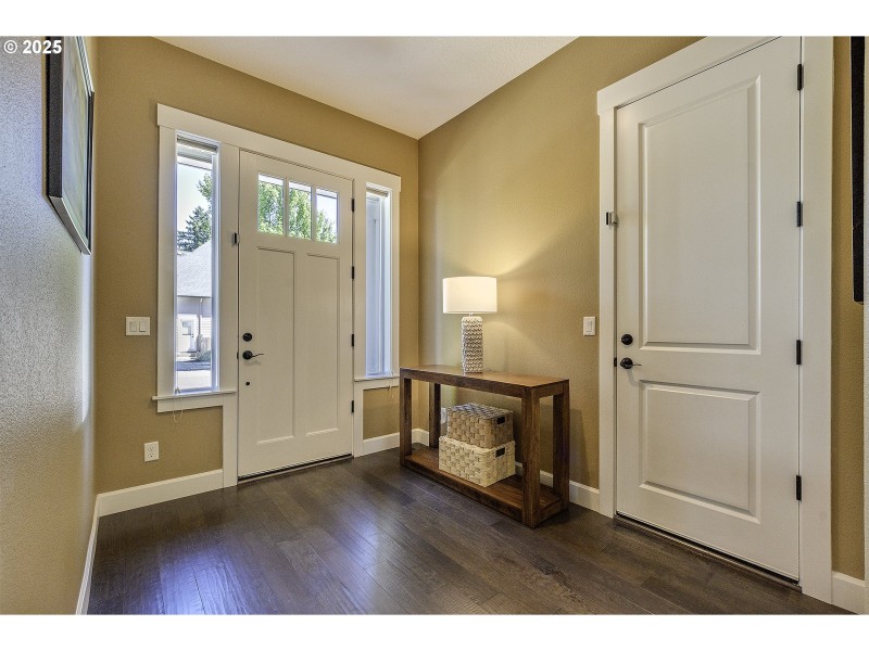 Entrance/Foyer
