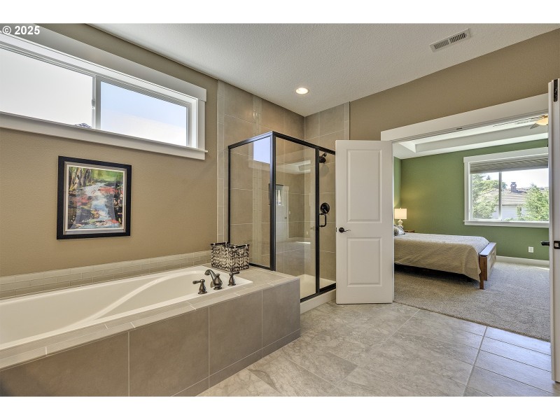 Owner's Suite Bathroom