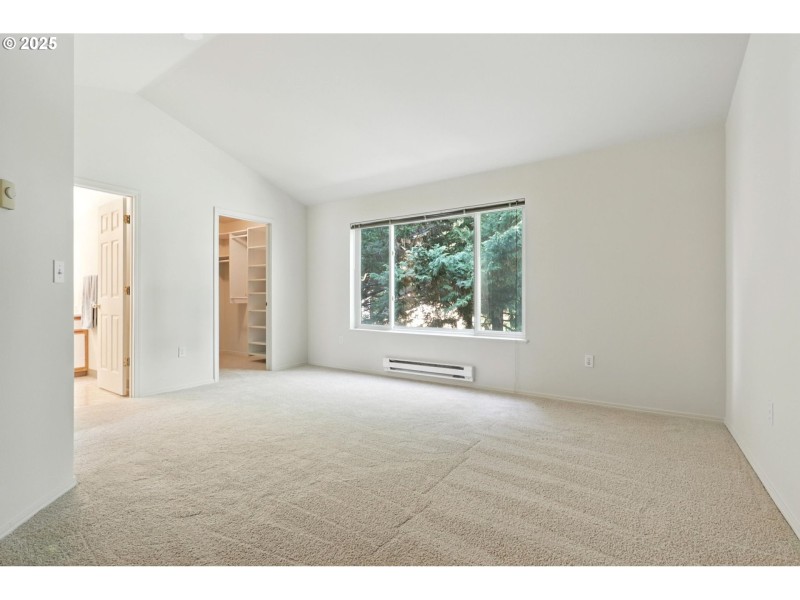 Bedroom, Owner's Suite