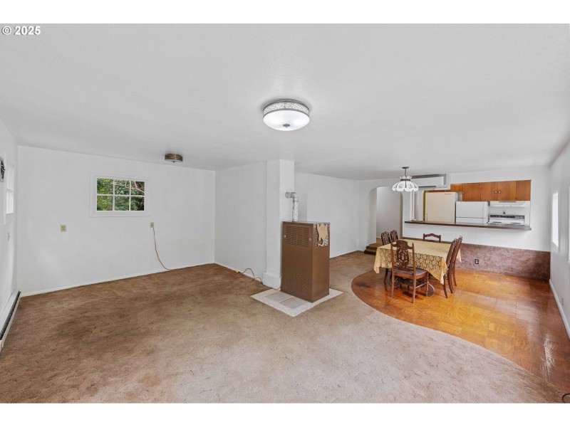 Living Room/Dining Room