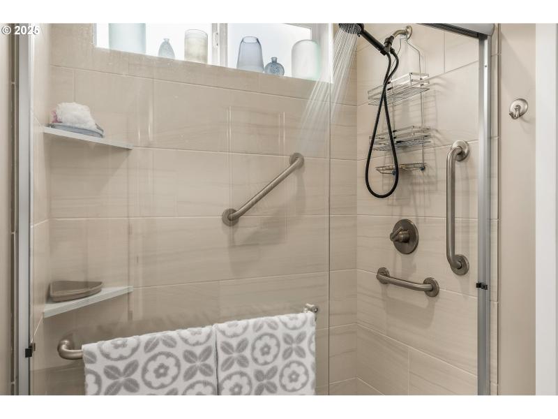 Owner's Suite Bathroom