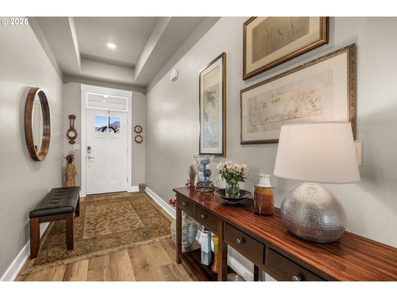 Entrance/Foyer