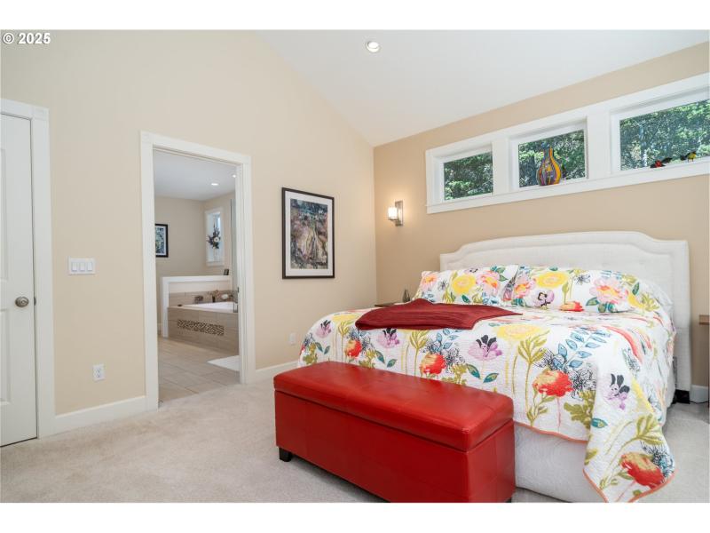 Bedroom, Owner's Suite