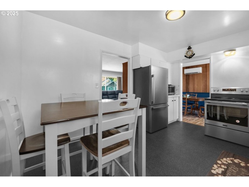 Kitchen/Nook
