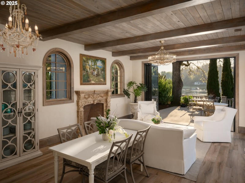 Guest Quarters