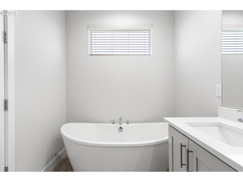 Bathroom, Attached