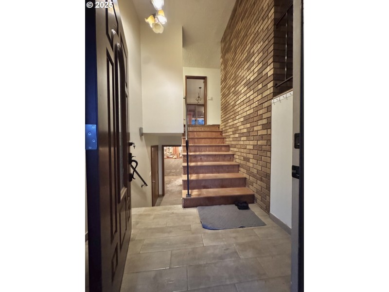 Entrance/Foyer
