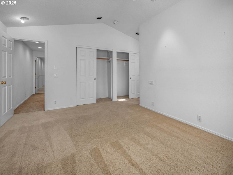 Bedroom, Primary