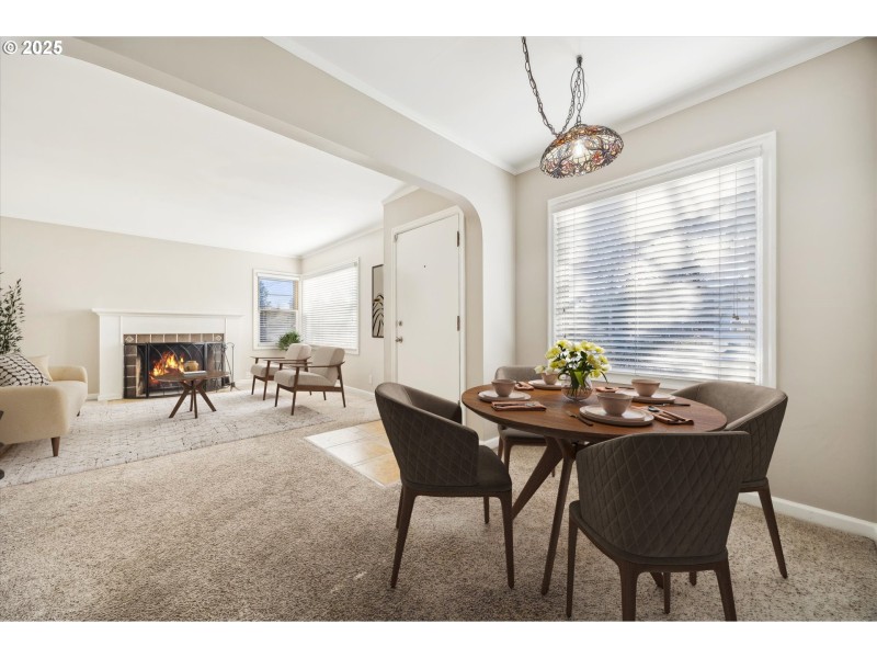 Living Room/Dining Room