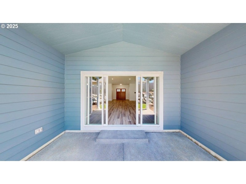 Covered Porch