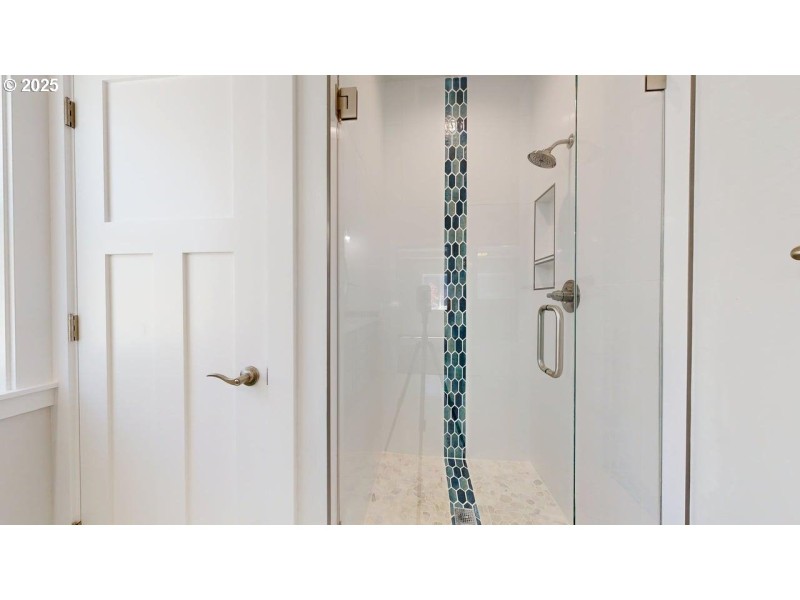 Bathroom, Attached
