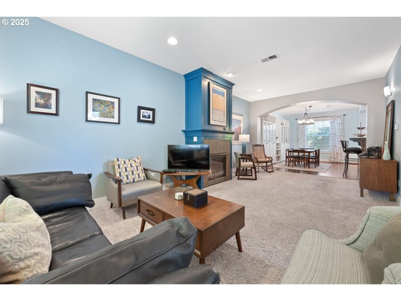 Living Room/Dining Room