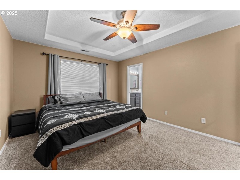 Bedroom, Primary