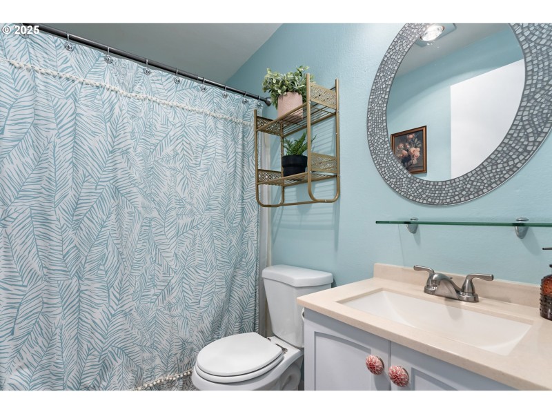 Owner's Suite Bathroom