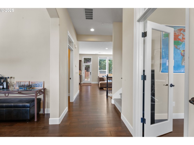Entrance/Foyer