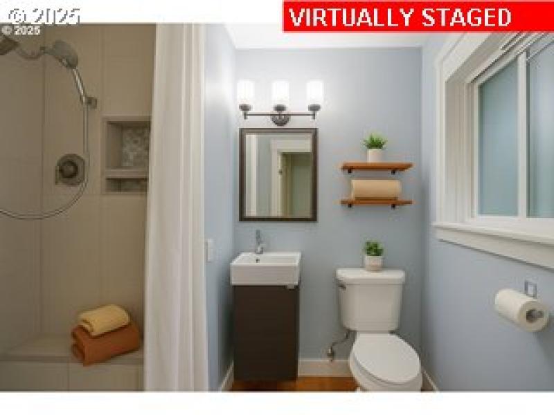 Owner's Suite Bathroom