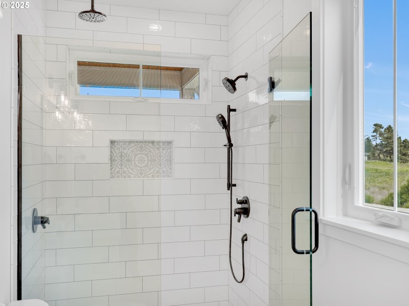 Bathroom, Attached