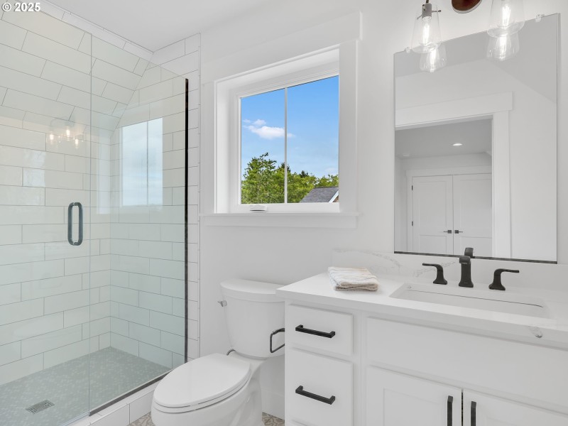 Bathroom, Attached