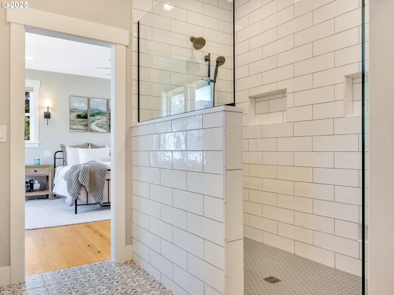 Bathroom, Attached