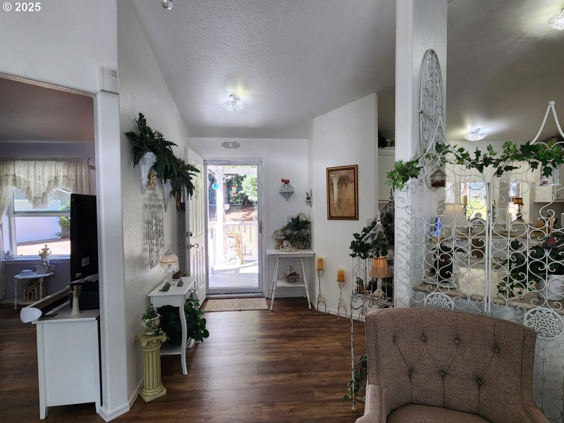Entrance/Foyer