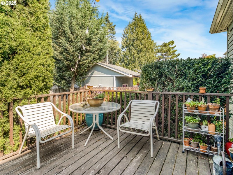 Deck