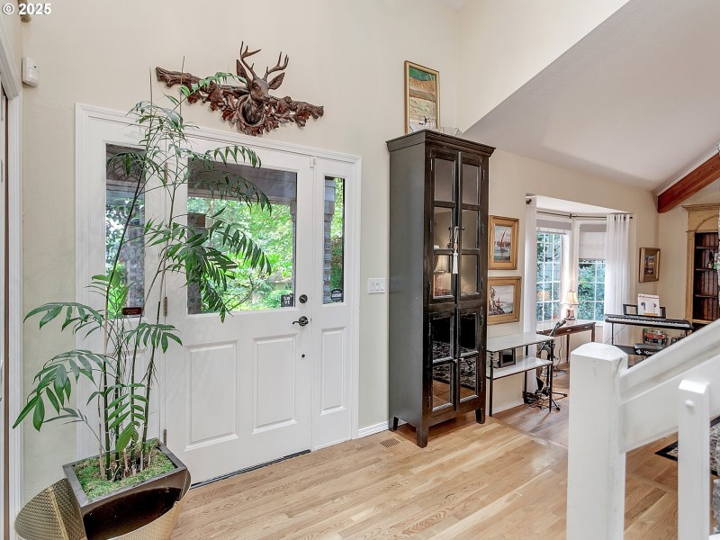 Entrance/Foyer