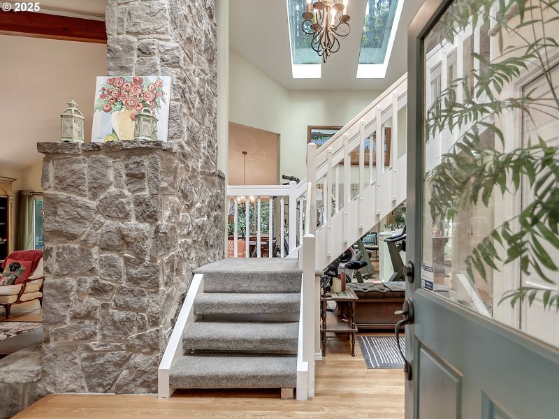 Entrance/Foyer