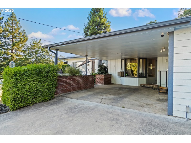 Carport