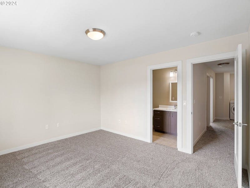 Bedroom, Owner's Suite