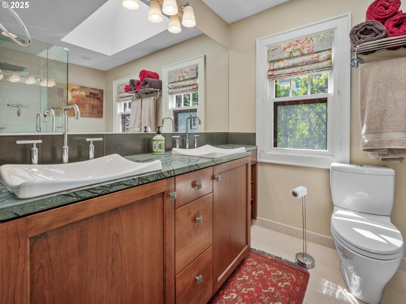 Owner's Suite Bathroom