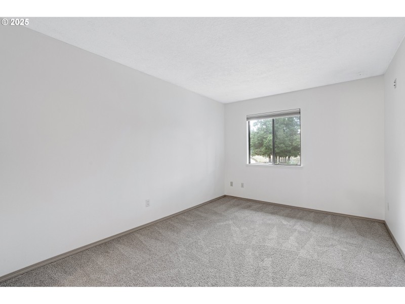 Bedroom, Primary