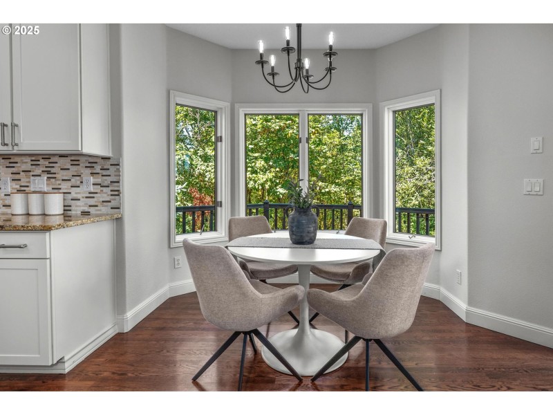 Kitchen/Nook