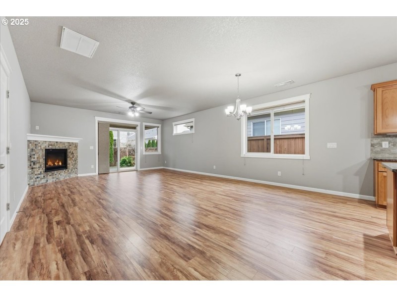 Living Room/Dining Room