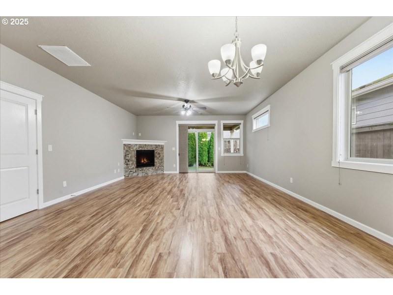 Living Room/Dining Room
