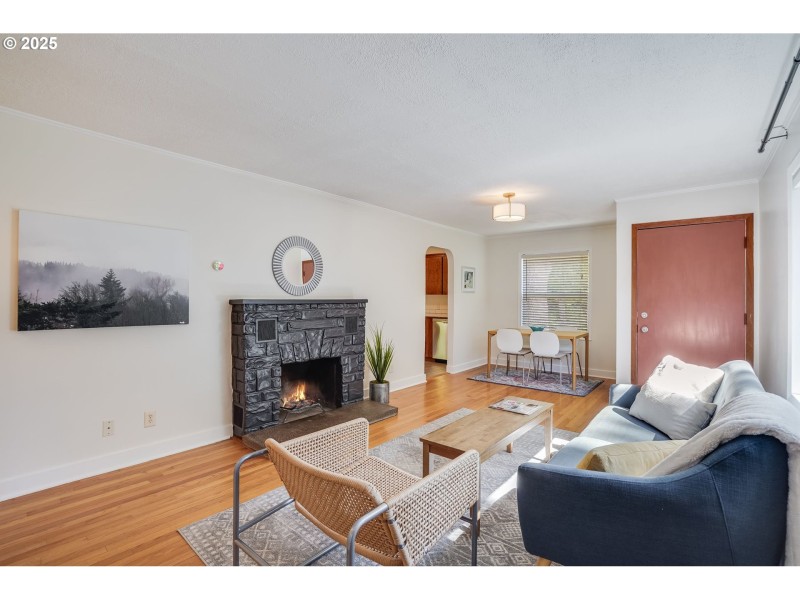 Living Room/Dining Room