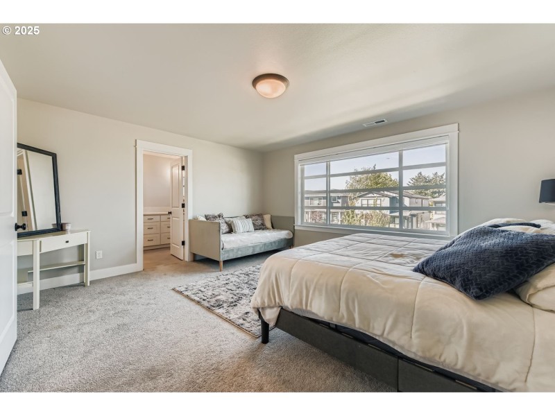 Bedroom, Owner's Suite