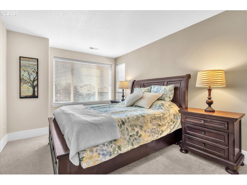 Bedroom, Primary