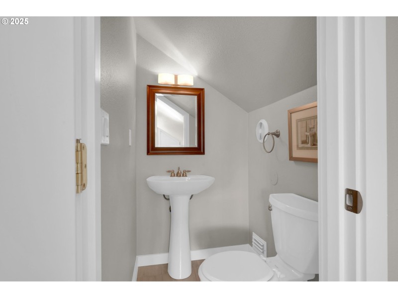 Bathroom, Attached