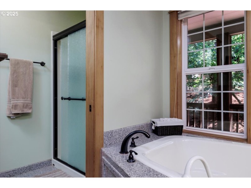 Bathroom, Attached