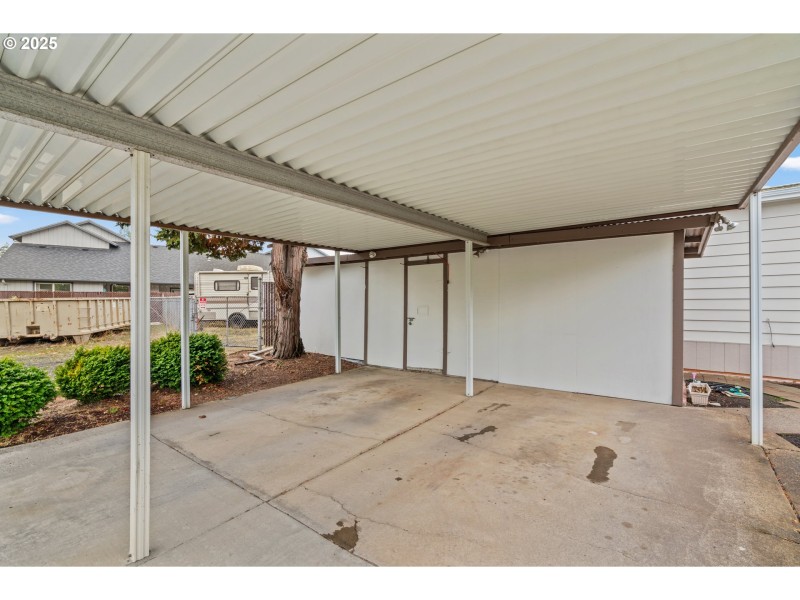 Carport