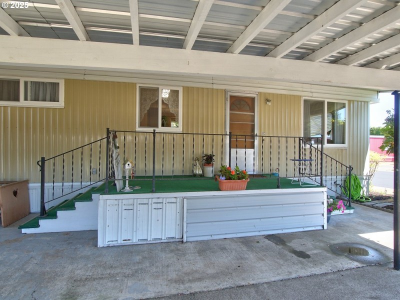 Entrance/Foyer