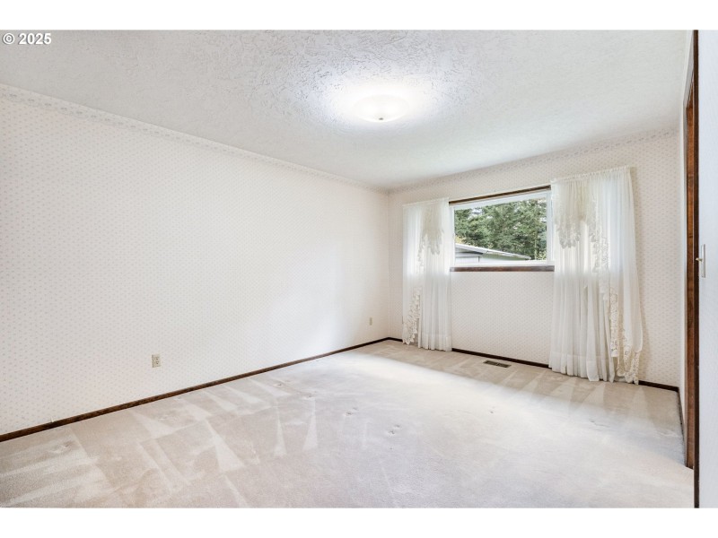 Owner's Suite Bedroom