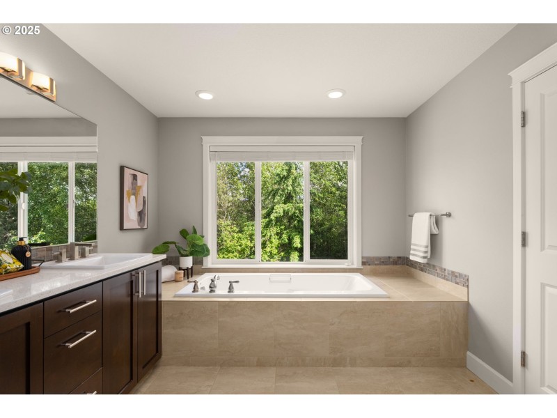 Bathroom, Attached
