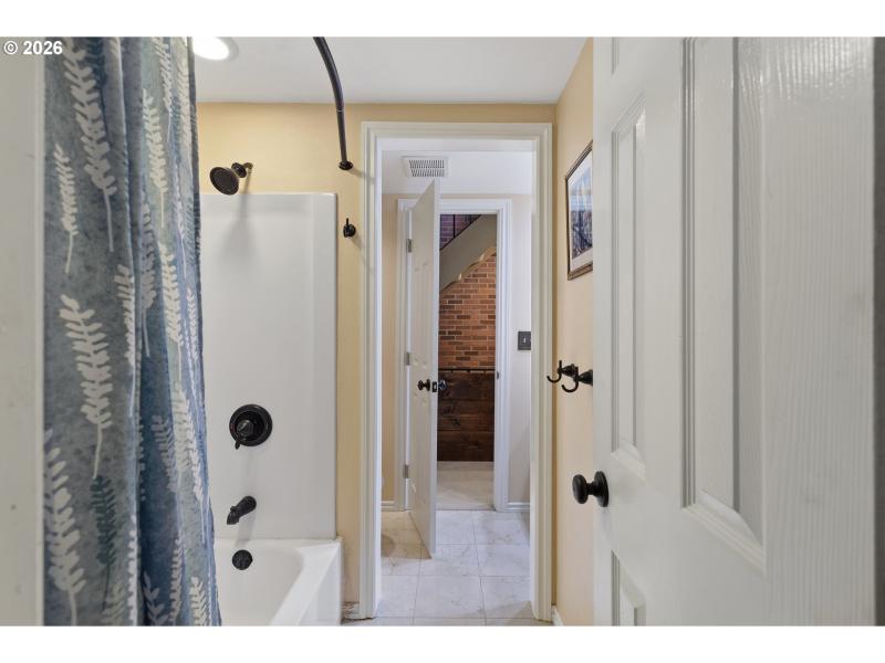 Owner's Suite Bathroom