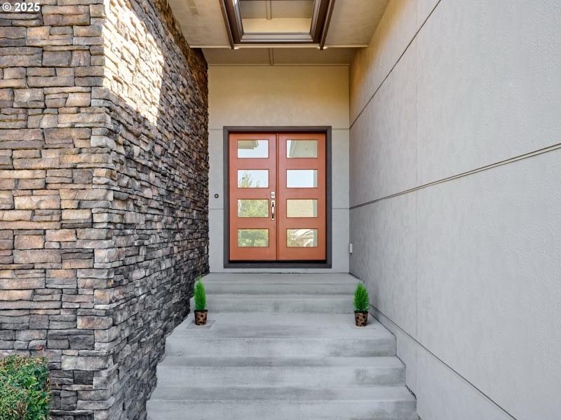 Entrance/Foyer